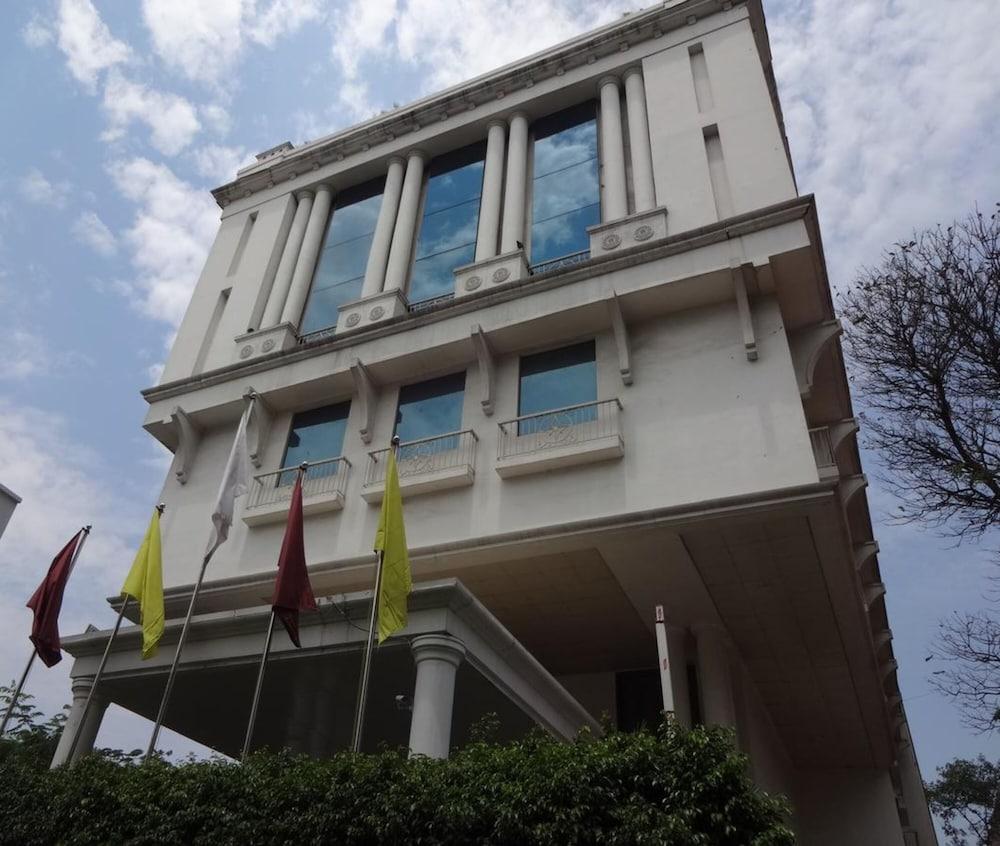 Hotel J P Cordial Bangalore Exterior foto