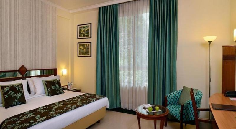 Hotel J P Cordial Bangalore Exterior foto